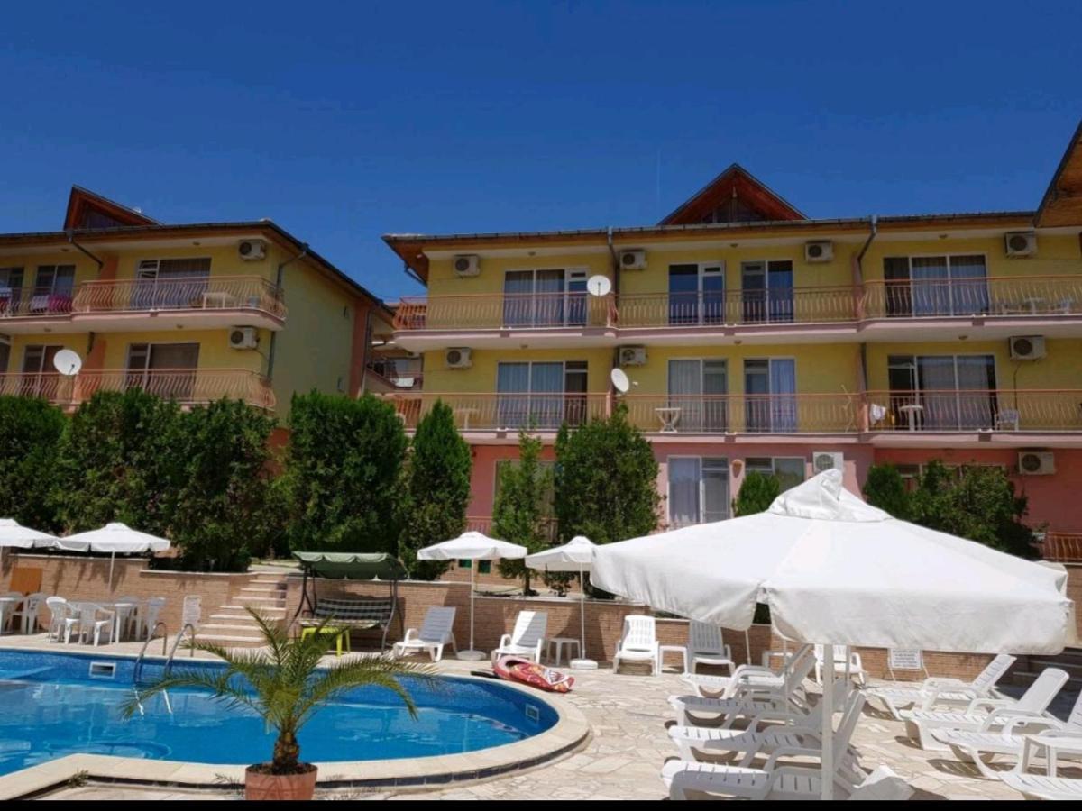 курортно студио Apartment Sunny Beach
